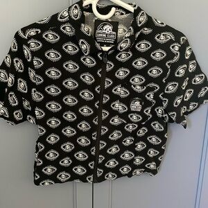 Women’s zip up crop top